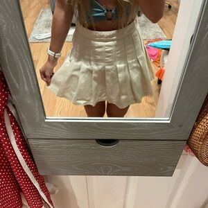 Brandy Melville Kahki skirt